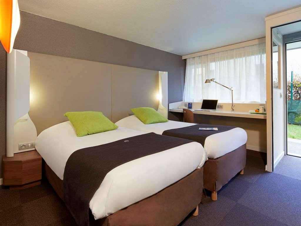 Campanile Ferrand - Le Brezet Hotel