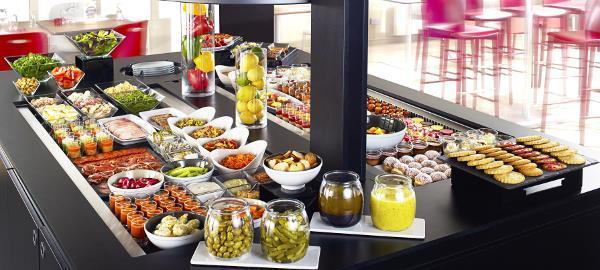 Campanile Ferrand - Le Brezet Hotel 3*