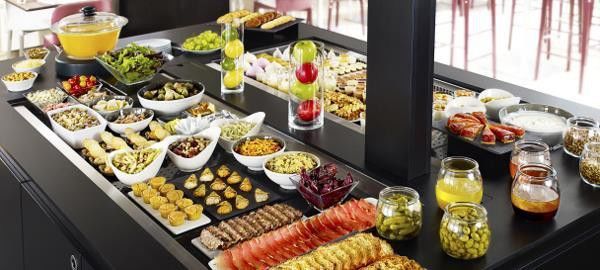 Hotel Campanile Ferrand - Le Brezet 3*